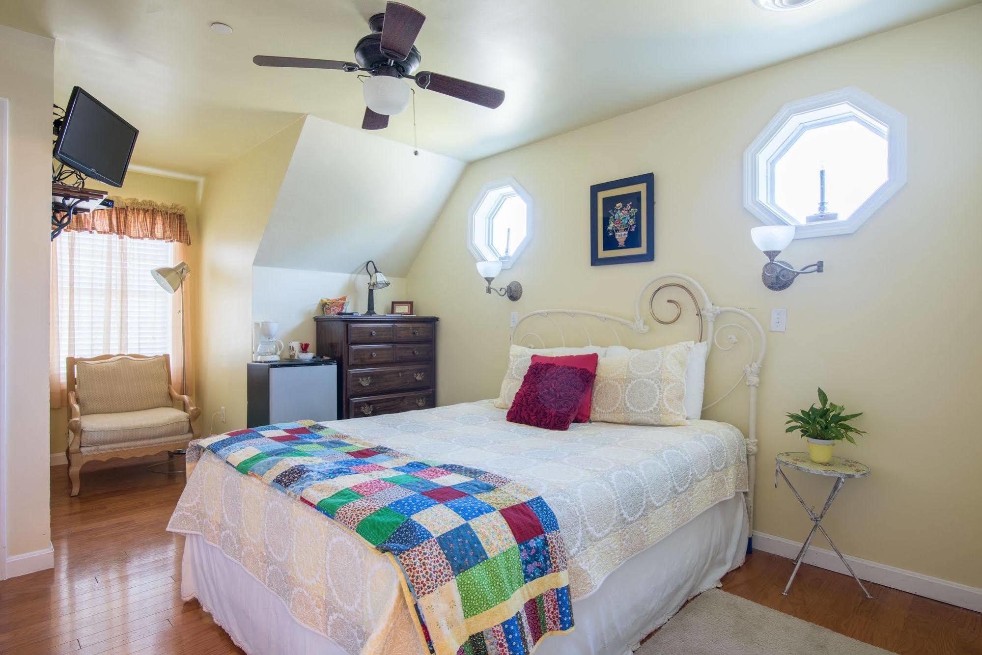 Inn Of Treasured Memories Harwich Port Εξωτερικό φωτογραφία